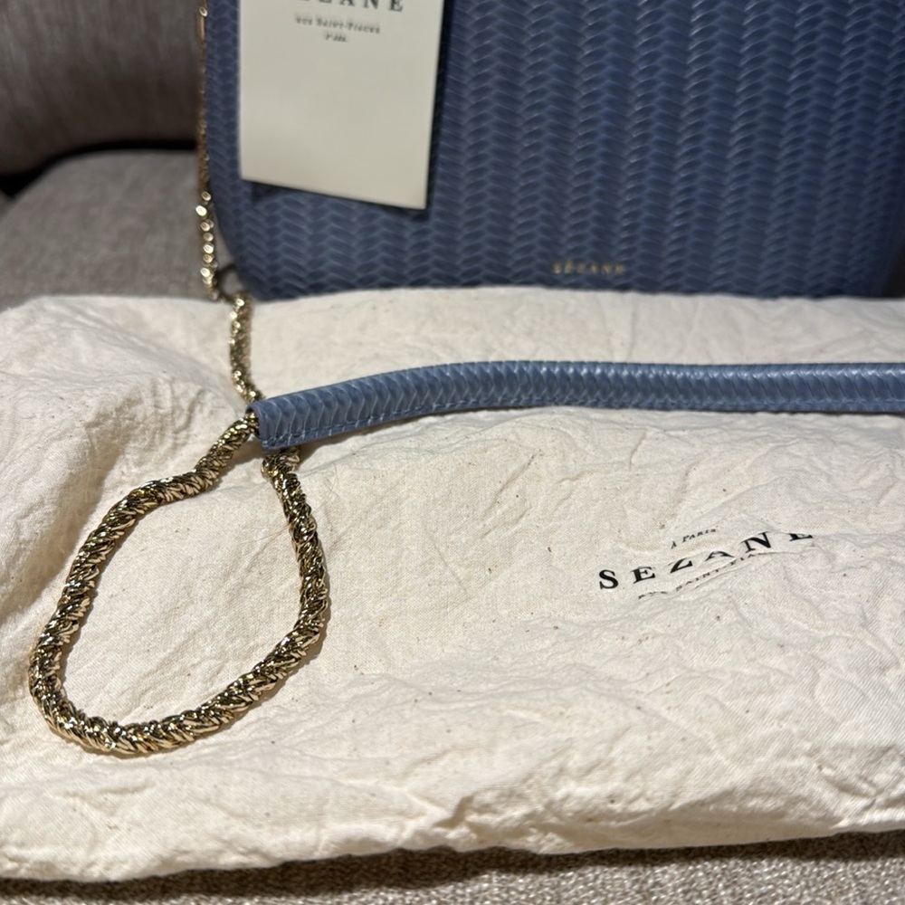 Sézane Blue Textured Shoulder Bag with Gold Chain - Picture 4 of 4